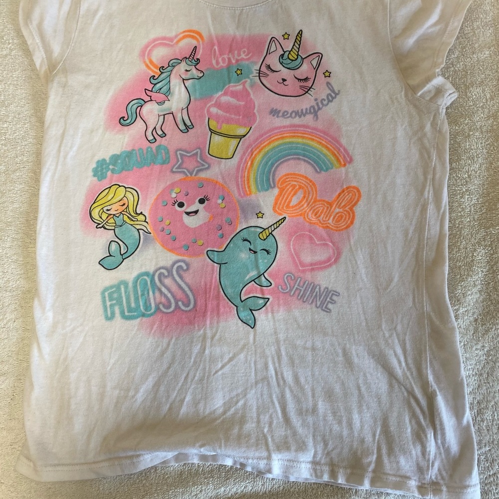 White dragon graphic tee